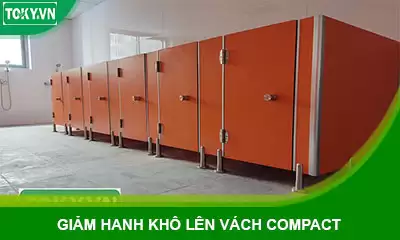 Giảm tác động thời tiết hanh khô với vách ngăn vệ sinh compact